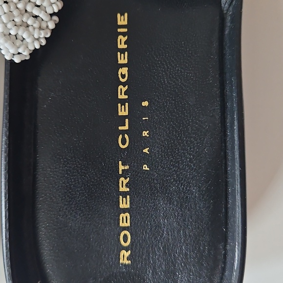 Robert Clergerie Sandal Slides Beaded White Starfish Black SZ 6.5 Resort - Picture 4 of 11